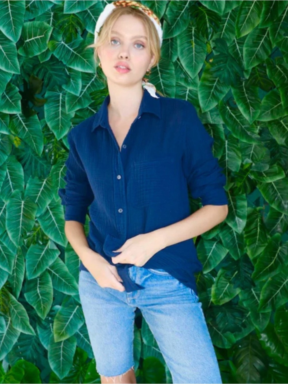 NWT - Felicite Navy Boyfriend Cotton Button-Down Shirt - Picture 3 of 7